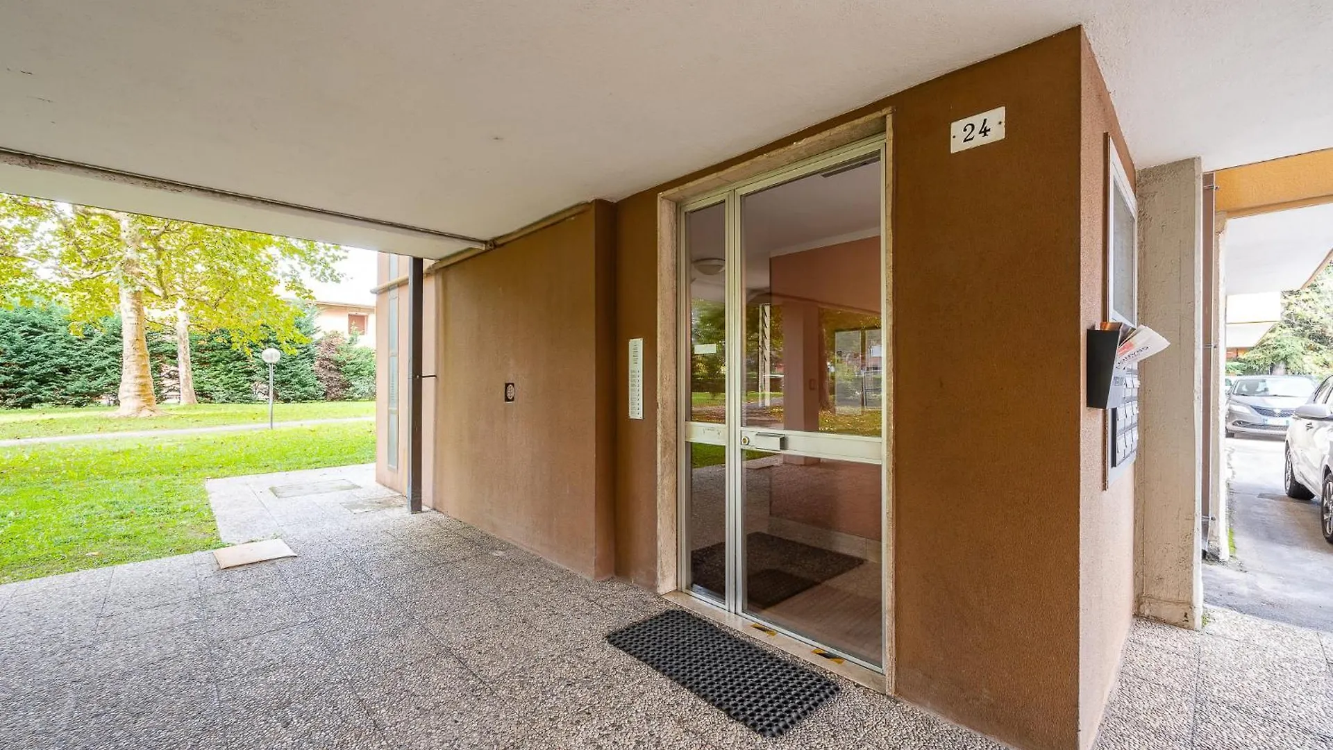 Le Cinque Rose Airport Apartment Bologna 0*,  Italy